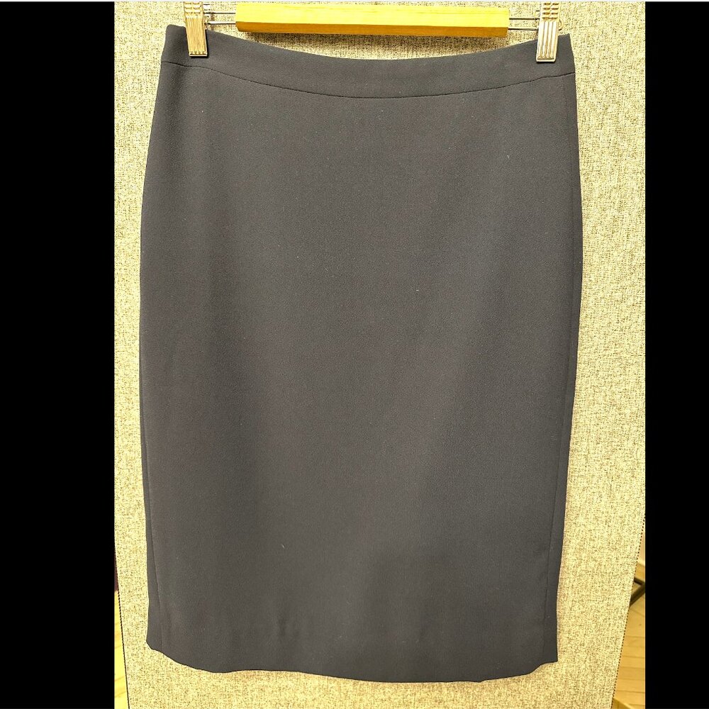 J Crew Women Pencil Skirt in 365 Crepe NAAVY Size 4